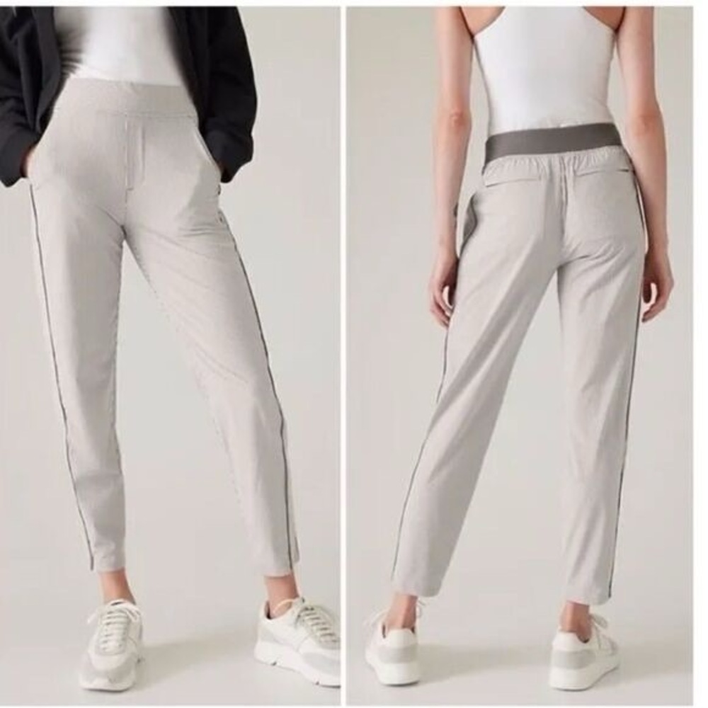 Athleta Brooklyn Ankle Pants Size 6 Gray White Stripe Pull On Travel Athleisure